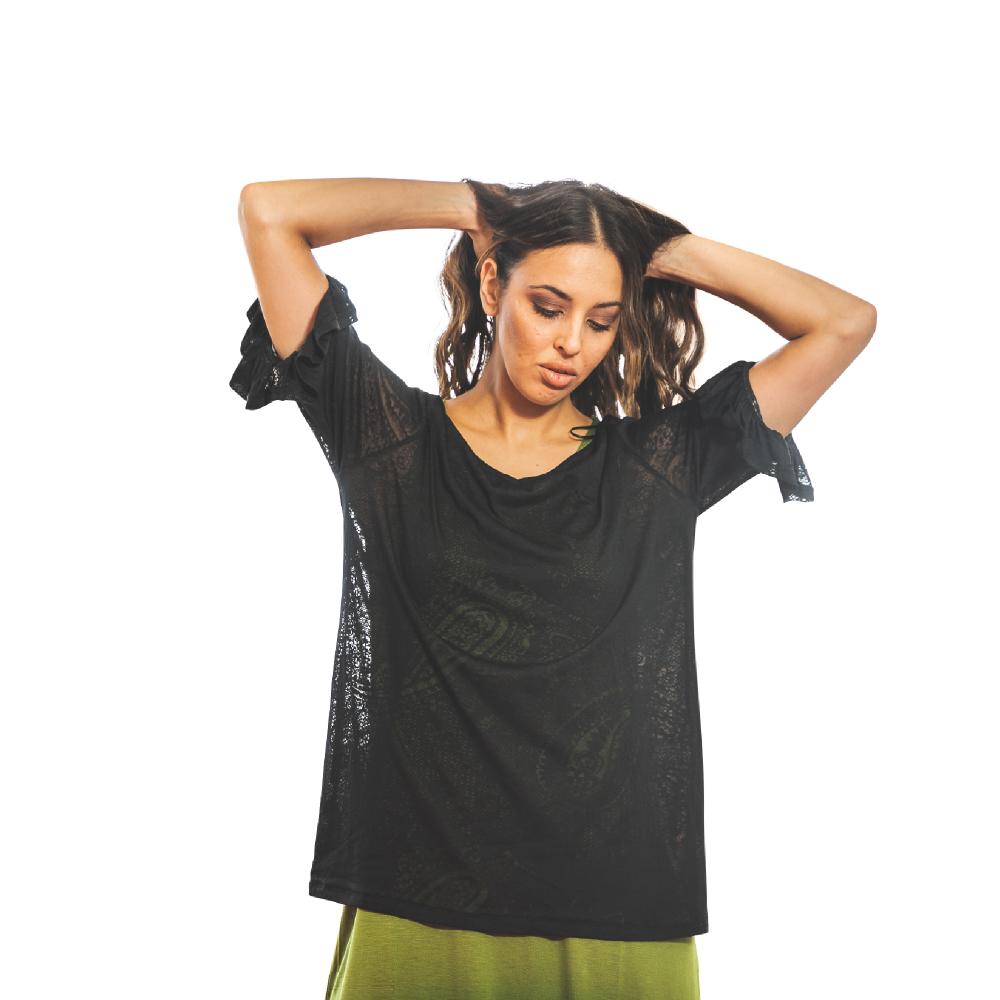 June black T-shirt